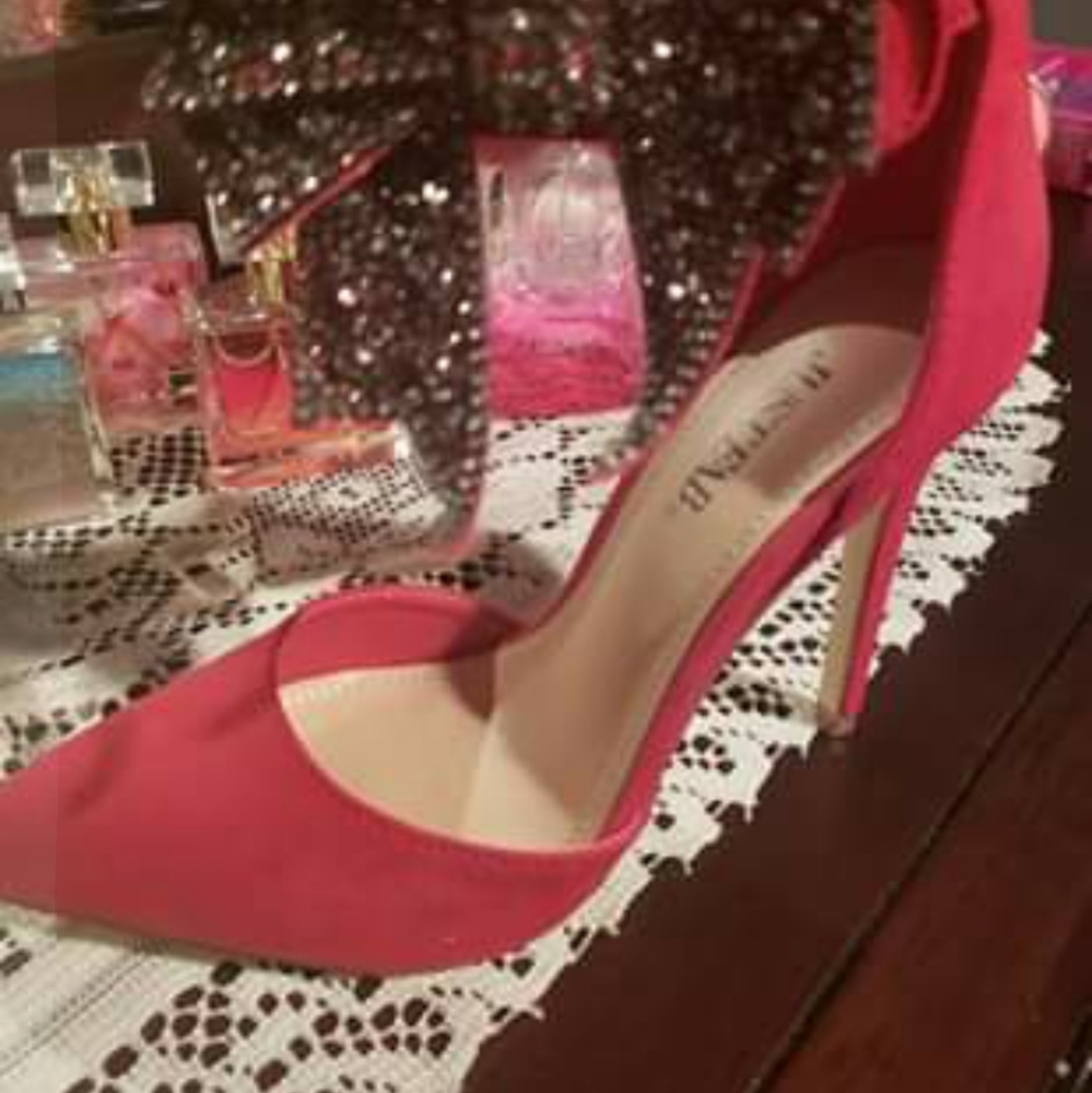 Just fab Red Rhinestone Heel